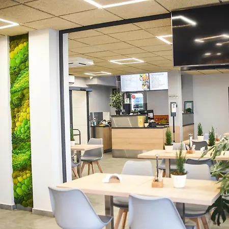 モーテル Na Skarpie *