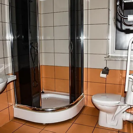 モーテル Na Skarpie ビエルスコ・ビアバ